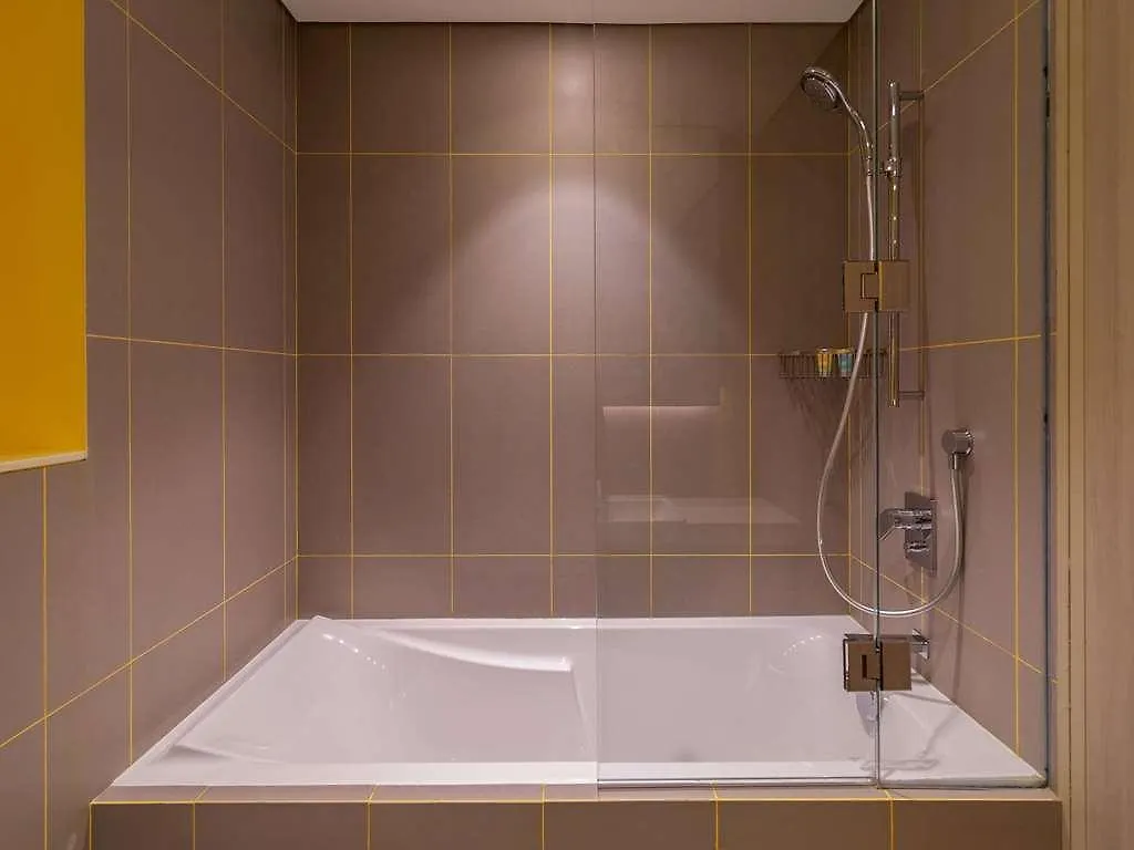 Ibis Styles Dubai Deira Hotel 0*,