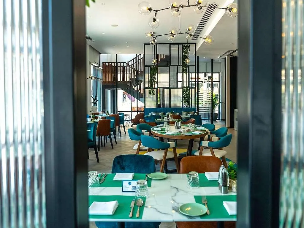 Ibis Styles Dubai Deira Hotel